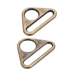 1-1/2 inch Flat Triangle Ring (Set of 2) - Antique Brass