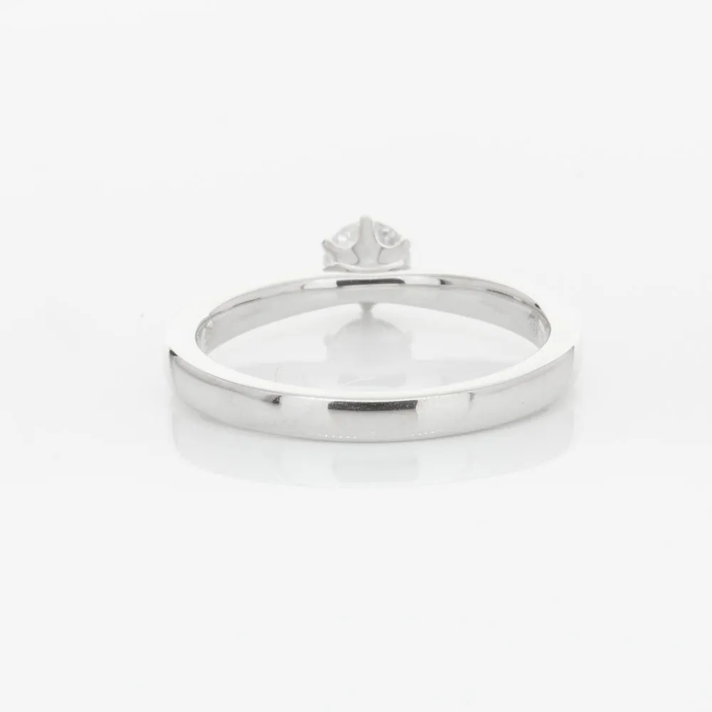 18ct White Gold .31ct Diamond Nova Ring