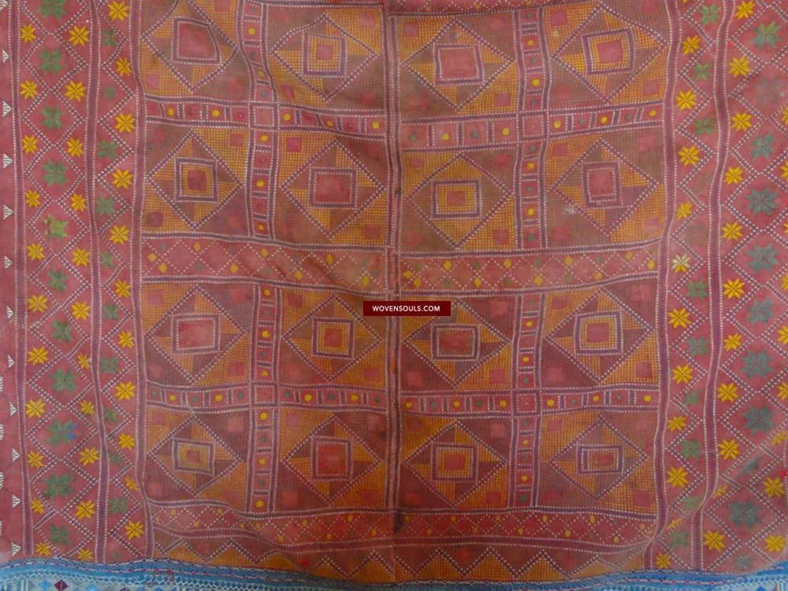 618 SOLD Old Bishnoi Shekhawati Wedding Odhana Shawl - Embroidery Bandhini Patterns