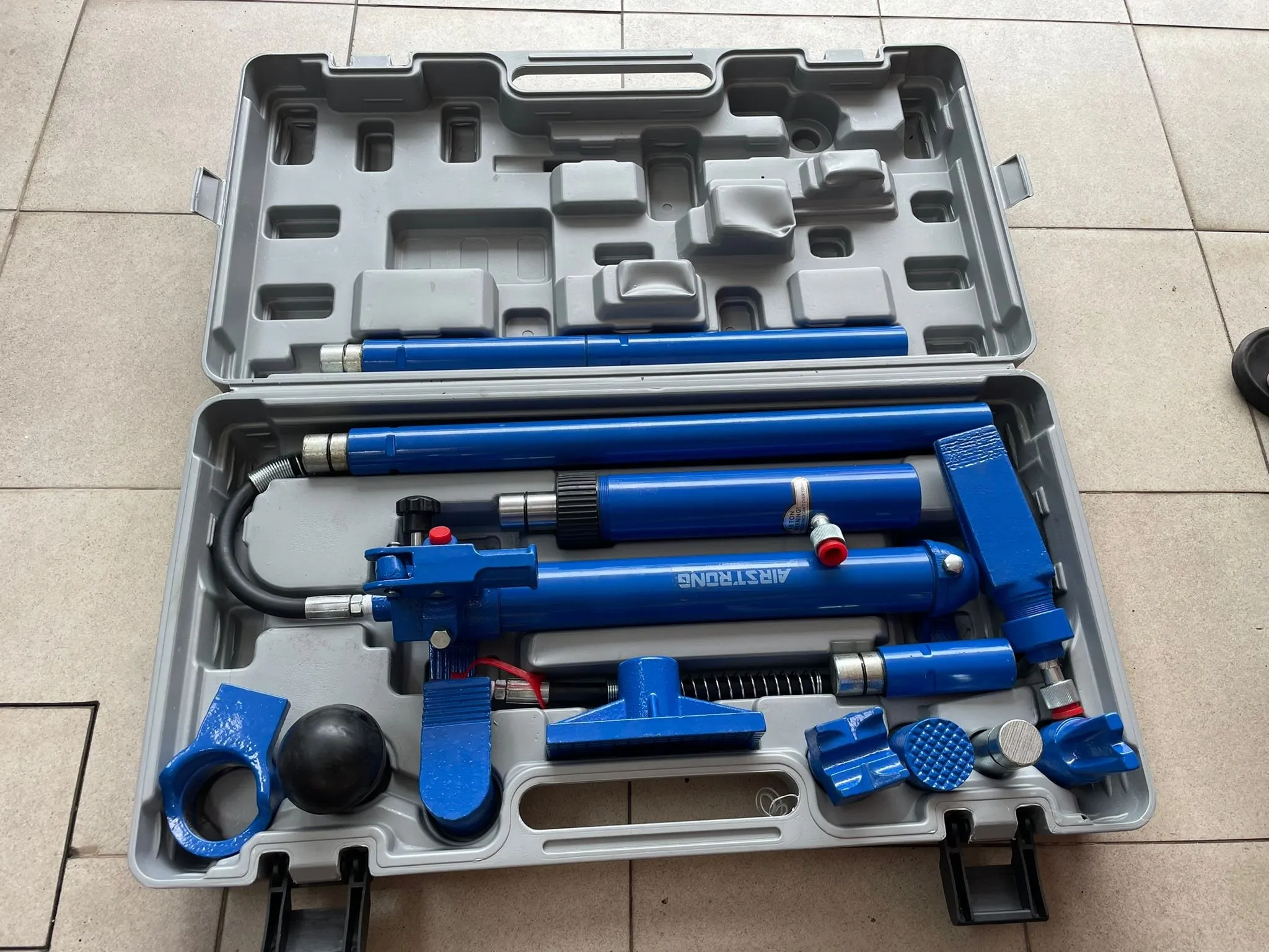 Airstrong 10 Ton Hydraulic Portable Body Repair Kit  | Model : JACK-ZD01102