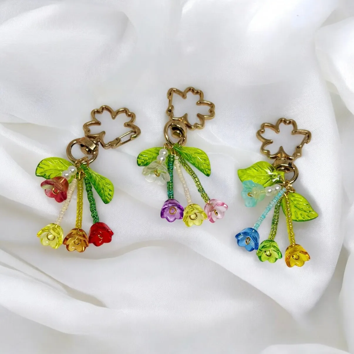 Beaded flowers bag charm | key chain | golden chain with flowers and leaf