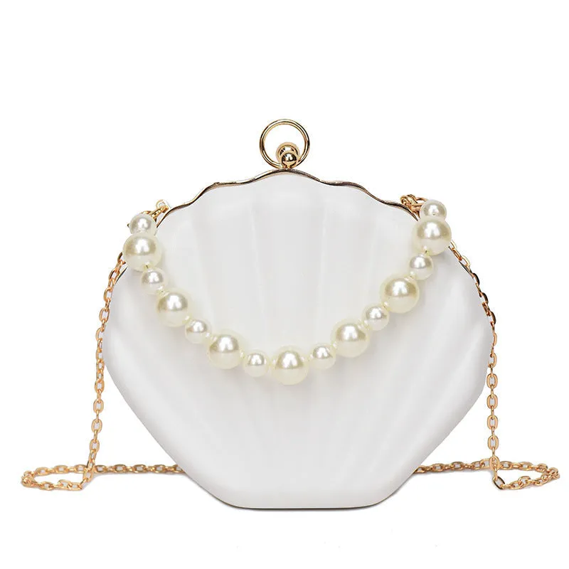 BerriesJam - 2024 Small Pearl Handheld Shell Bag