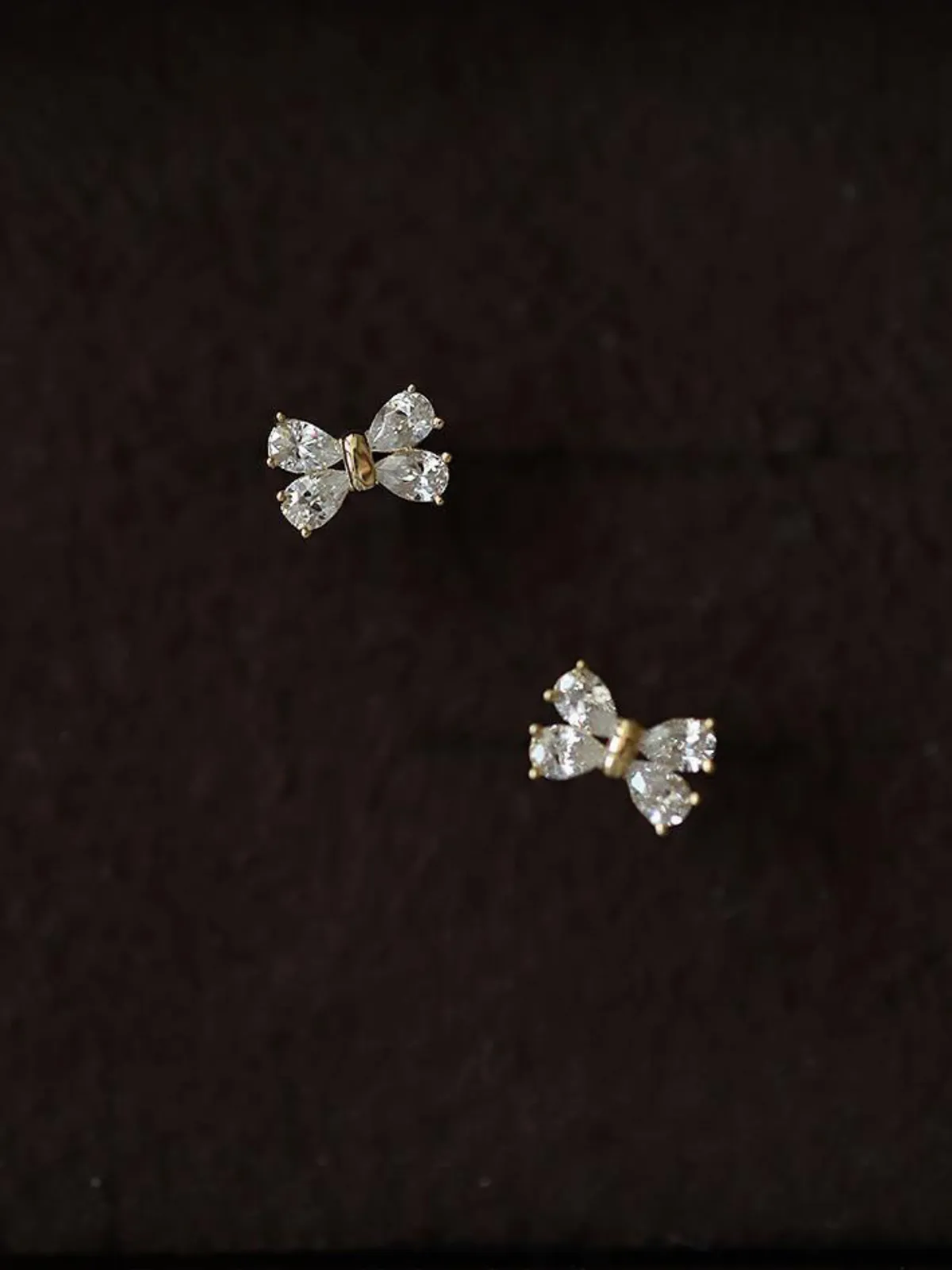 Dazzling Diva Bows Stud Earrings