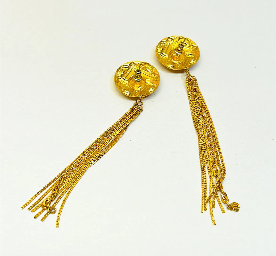 Dazzling vintage disco style pierced earrings.