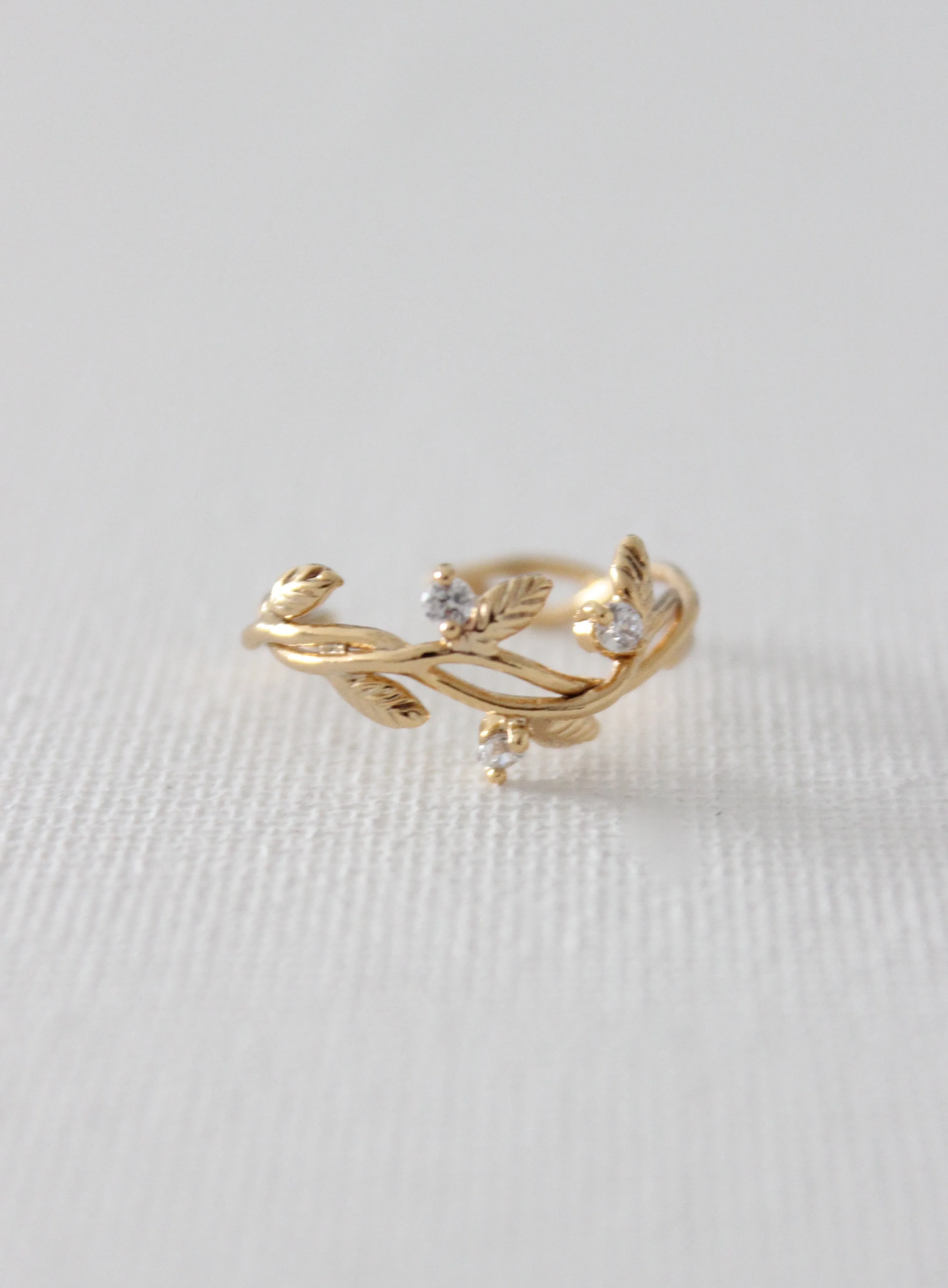 GOLDEN LEAF AND CZ RING