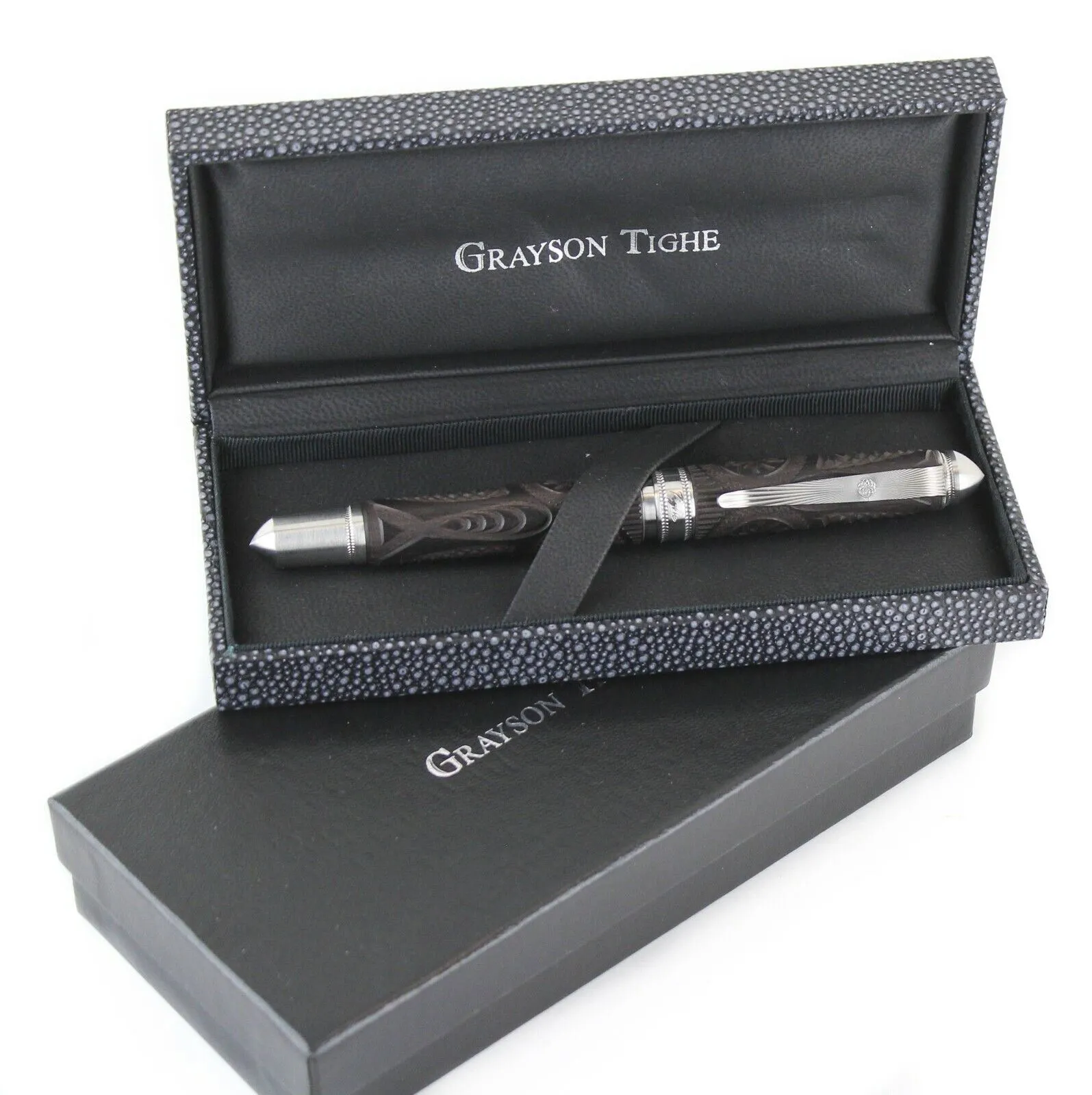 Grayson Tighe Victorian Blackwood LE Fountain Pen