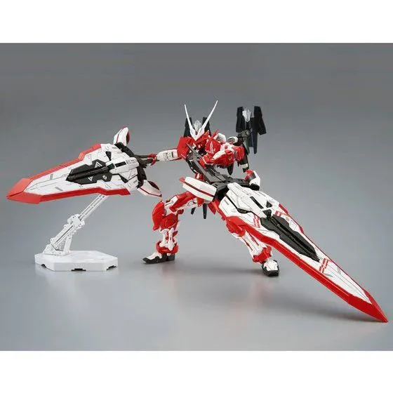 GUNDAM - MG 1/100 MBF02VV GUNDAM ASTRAY TURN RED