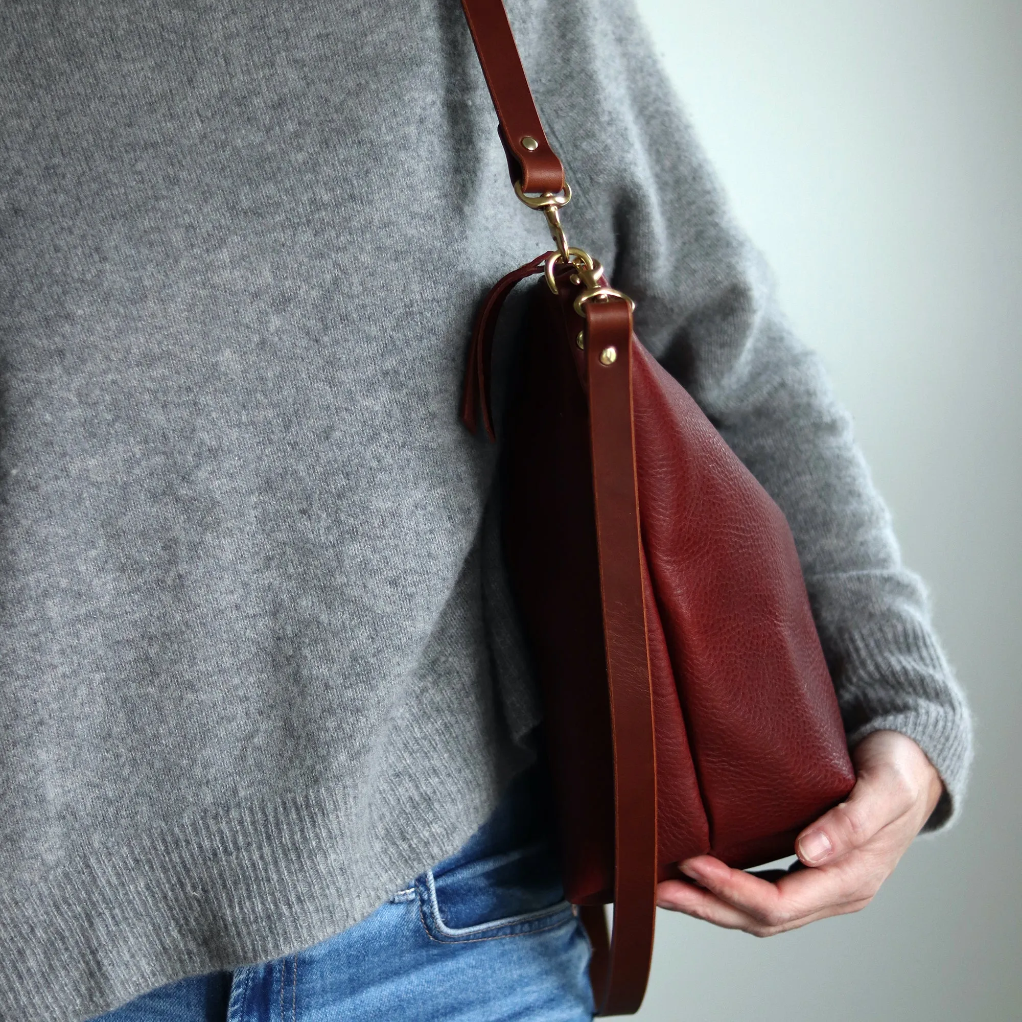 Large Slouchy Hobo Crossbody - Red Pebble