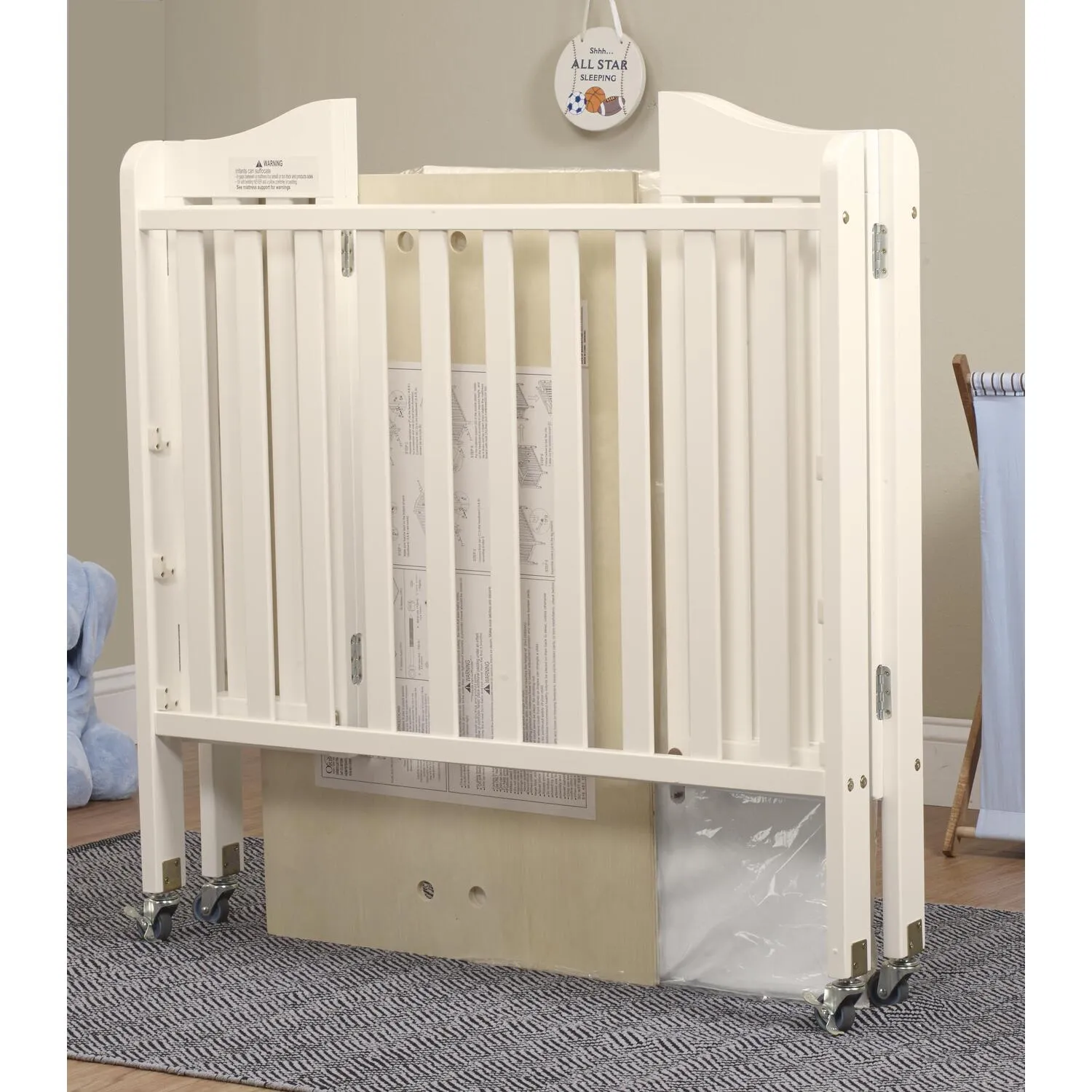 Orbelle Noa (Curved) Mini Portable Crib   Free 3" Mattress