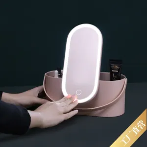 Portable Make-up Box - Keep Your Make-up Organized and Accessible