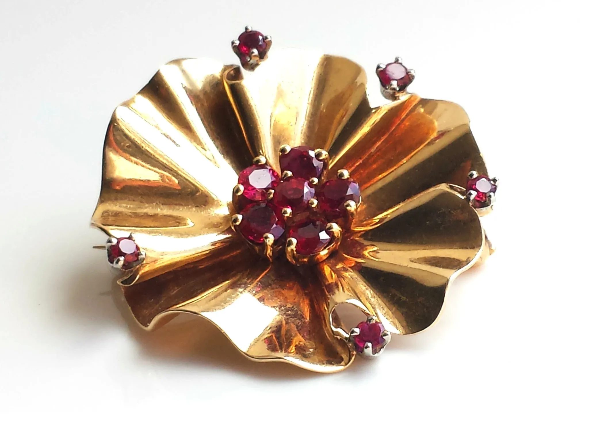 Rare Vintage Retro Tiffany & Co. Mid-century Modernist 1940s 14k Gold & Ruby Flower Brooch