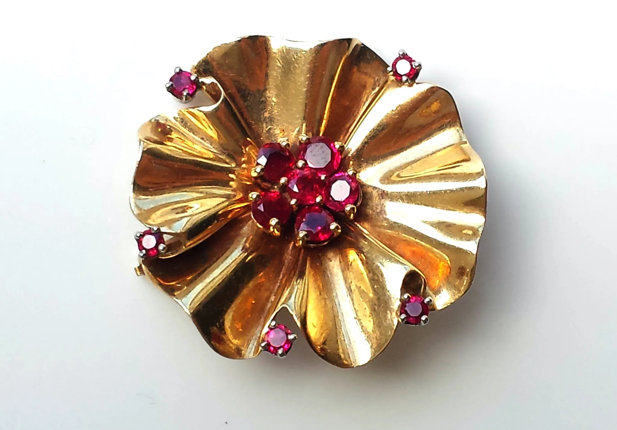 Rare Vintage Retro Tiffany & Co. Mid-century Modernist 1940s 14k Gold & Ruby Flower Brooch