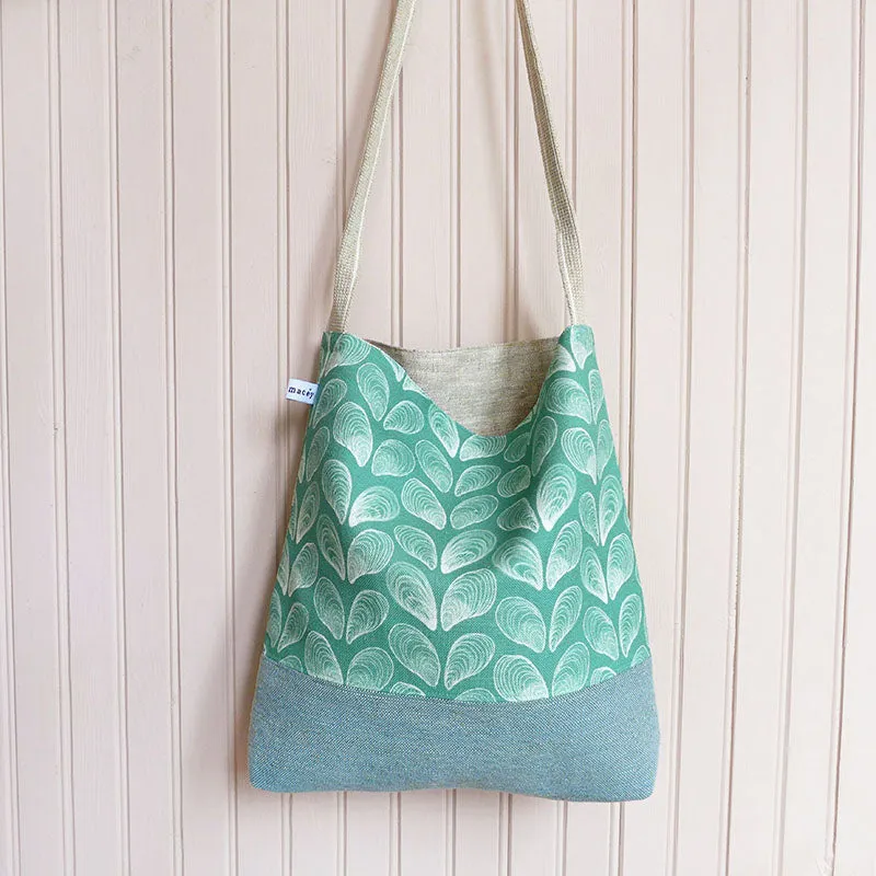 Sea Green Mussels Day Bag