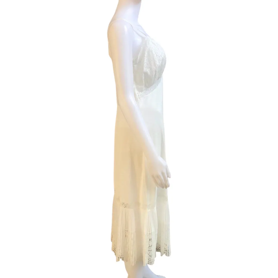 Vintage 1950s Van Raalte Opaquelon White Slip