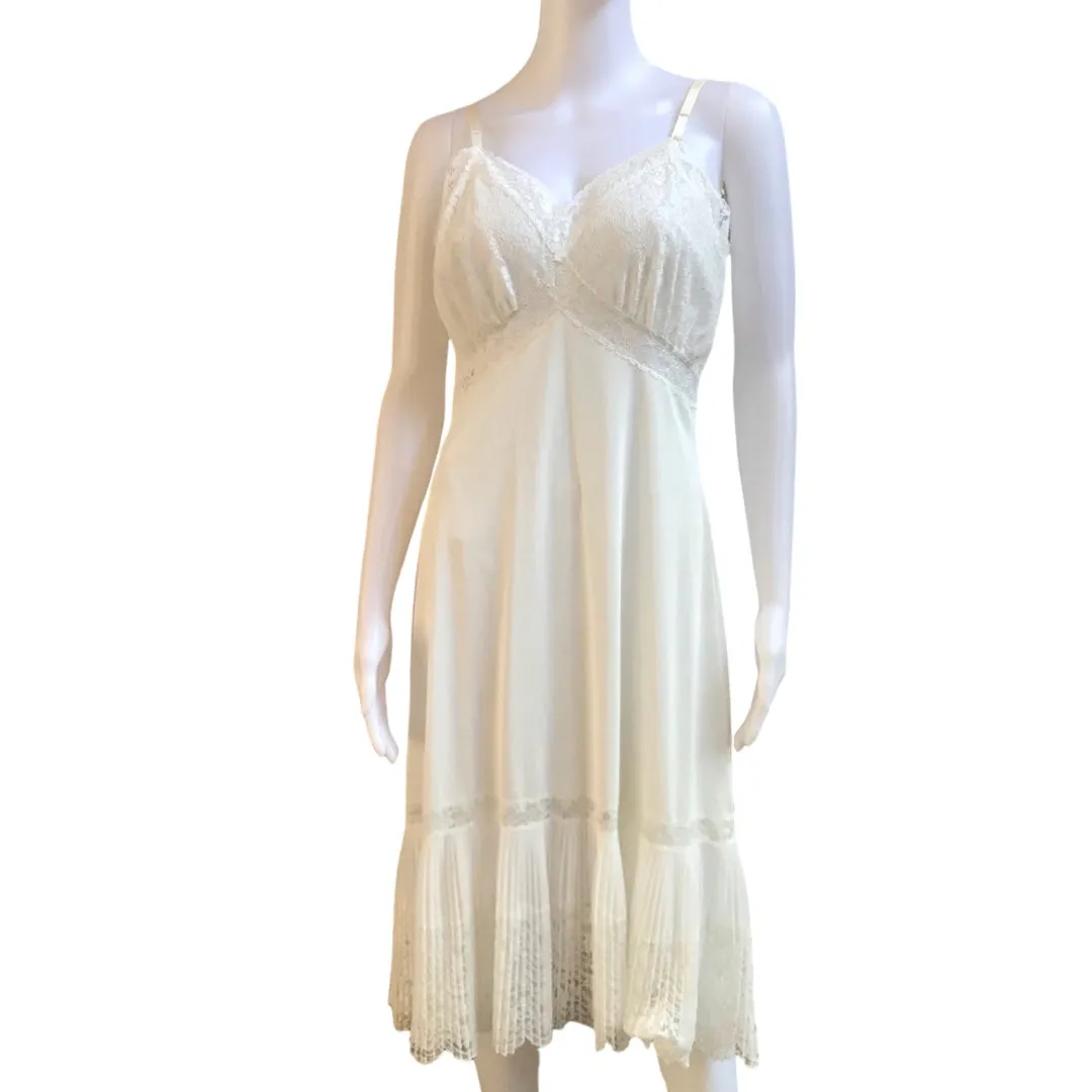 Vintage 1950s Van Raalte Opaquelon White Slip