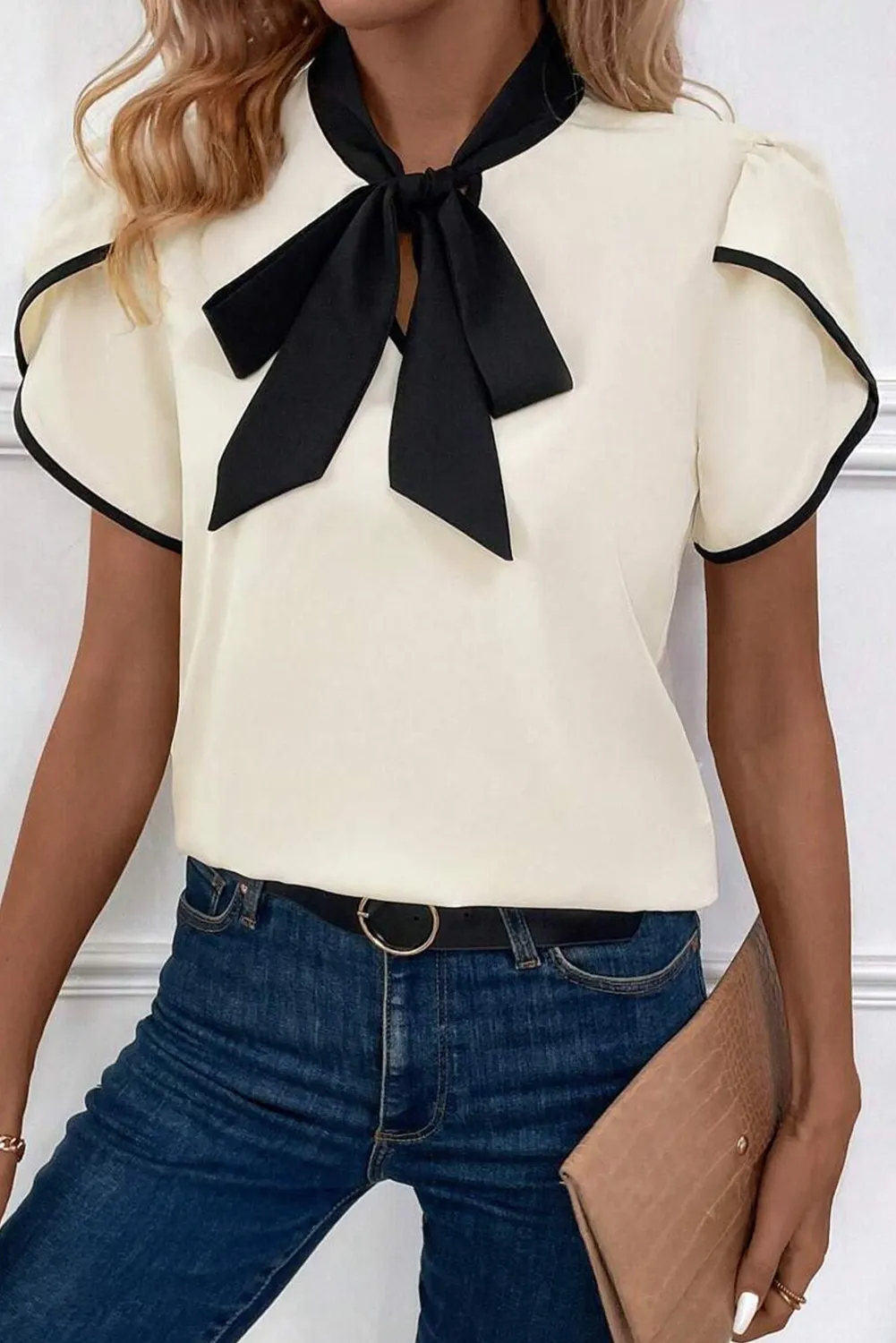 White Elegant Bowknot Neck Tulip Sleeve Blouse